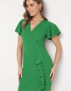 metrofive Rochie Mini Verde Mulată cu Decolteu Petrecut și Volan Decorativ Gwendara