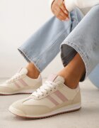 mulanka Adidași Bej cu Motiv Geometric Jannata