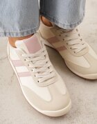 mulanka Adidași Bej cu Motiv Geometric Jannata
