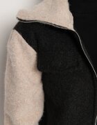 new collection Geacă de tranziție Negru-bej din țesătură Boucle cu croială dreaptă și guler înalt Lilwanea