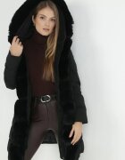 new collection Geacă Neagră Matlasată cu blană Balmo