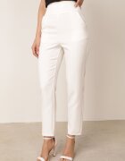 new collection Pantaloni Albi Regular Boura