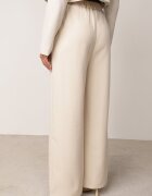 new collection Pantaloni Bej deschis Eleganti cu croi larg Kahinuni