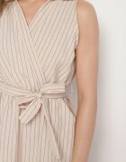 new collection Rochie bej cu un croi cămașă fără mâneci cu cordon Liriora
