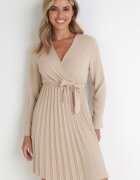 new collection Rochie Bej Plisată cu Decolteu Petrecut și Curea Minesia