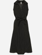 new collection Rochie neagră cu croi de cămașă fără mâneci cu cordon legat Liriora