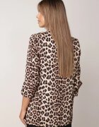 new collection Sacou bej cu mâneci 3/4 cu imprimeu leopard și revere decorative Dittia