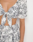 new collection Set Alb-Negru Fustă cu Volane și Bluză cu Legătură Halenea