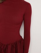 new fashion Rochie Cloș Bordeaux cu mânecă lungă și volan Reonaria