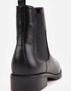 orena paris Botine clasice cu talpă joasă (tip chelsea) cu inserție din material elastic Baument Negre