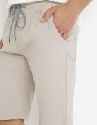  Pantaloni scurți bej închis cu elastic în talie și cu manșete suflecate Feven