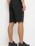  Pantaloni scurți negri de trening cu șnur în talie și cu capse metalice Tharnni