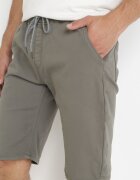  Pantaloni scurți Verde închis cu elastic în talie și cu manșete la picioare Feven
