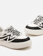  Pantofi sport Alb-Negru cu Branț din Piele și Aplicație Decorativă Marni