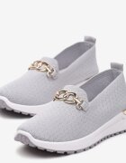  Pantofi sport Gri cu carâmb elastic și cataramă Vaiara