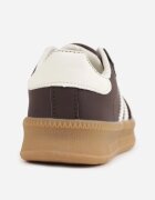  Pantofi sport sneakers în stil retro cu vârf larg Shaima Maro