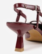  Pantofi tip mule Bordeaux Lăcuiți cu toc mic cu baretă la gleznă Evaliraea