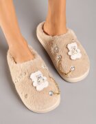  Papuci bej închis tip slip-on de blană cu aplicații decorative Reathlith