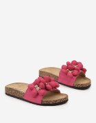  Papuci Fucsia cu Talpă Profilată și Flori Decorative și Ursuleți Faerane