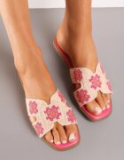  Papuci Fucsia pe talpă plată cu broderie decorativă Laviera