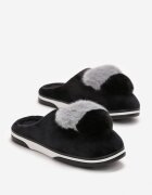  Papuci Negri cu pompon de blană Mabira