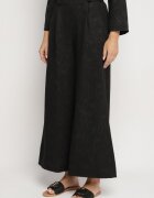 pretty Compleu Negru Bluză cu bază evazată și aplicație florală și Pantaloni largi Ravirisa