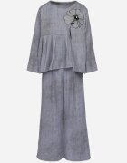 pretty Set Albastru Bluză cu evază și aplicație florală și Pantaloni lejeri Ravirisa