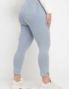 queene Pantaloni Skinny albastru deschis cu șnur în talie și buzunare Irfana