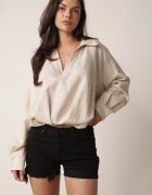 r.display Pantaloni scurți din denim Negri cu Bumbac și Talie Înaltă Decorați cu rupturi Vimaselle