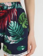 r&f fashion Pantaloni scurți Bleumarin din Viscoză cu Imprimeu Floral cu Elastic în Talie și Inserție din Dantelă Lamis