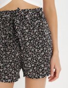 r&f fashion Pantaloni scurți Negri Basime