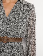 r&f fashion Rochie Albă-Neagră Cloș cu flori cu curea Khito
