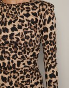 retro & icone Rochie bej închis Draperată cu imprimeu leopard cu croi mulat cu umeri întăriți Tifitha