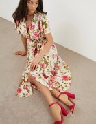 retro & icone Rochie Bej-Roz cu decolteu tip plic cu elastic în talie și curea textilă Genatia