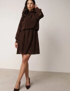 retro & icone Rochie de seară din dantelă cu șarfă la decolteu Orfalia Maro
