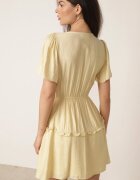 retro & icone Rochie de vară din vâscoză evazată cu talia evidențiată Periore Galbenă