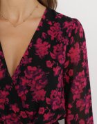 retro & icone Rochie mini cloche roz florală cu decolteu triunghiular și volane Cehamla