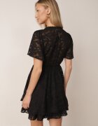 retro & icone Rochie Neagră cu croială evazată cu decolteu cu capse Uzimira