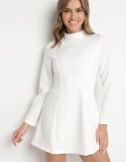  Rochie Albă Taliată cu Fusta Cloș Virvesa