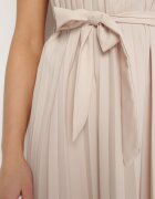  Rochie bej cloș midi plisată cu curea din material textil Varethia