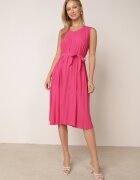  Rochie Fucsia Cloș Midi Plisată cu Curea de material Varethia