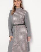  Rochie Gri închis cu croi tip cutie cu guler tip maletă și cu model geometric Karbisa