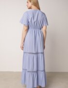  Rochie Maxi albastră deschisă cu elastic în talie și inserții din dantelă Anandia