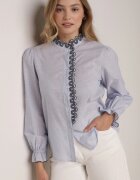 rosa Cămașă Albastră din Bumbac Decorată cu Volan Brodat Zenatia