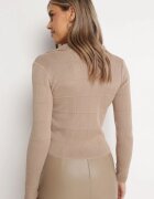rosa Cardigan Bej cu Nasturi cu Cusături Zennita