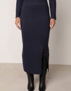 rosa Complet croșetat elegant cu vâscoză: fustă creion și bluză în stil napoleonka Sallvia Bleumarin
