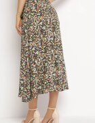 rosa Fustă midi neagră și galbenă din viscoză cu imprimeu floral cu curea din material Omona