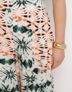rosa Pantaloni Verde-Bej Largi cu Model Abstract din Viscoză Averina