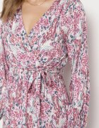 rosa Rochie Alb-Roz din viscoză cu decolteu petrecut și curea din material cu elastic în talie Fiarina