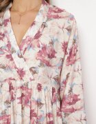 rosa Rochie Bej-Roz Mini cu Flori cu Tiv Evazat și Volănat Darae
